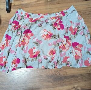 *5 For $25* Old Navy Skirt